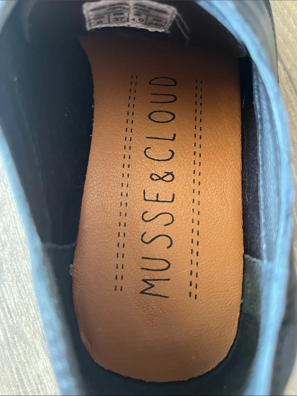 Musse & Cloud Black Leather Lace-Up Derby Oxfords